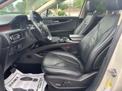 Used 2022  Lincoln Nautilus Reserve AWD at DriveNow Mayfield near Mayfield Heights&comma; OH