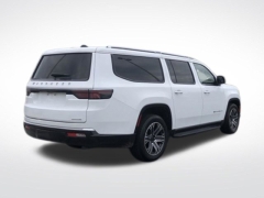 Used 2024  Jeep Wagoneer L Series II 4x2 &ast;Ltd Avail&ast; at Drive Now Westlake near Westlake&comma; OH