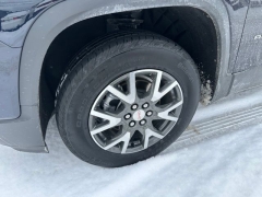 Used 2022  GMC Acadia AWD 4dr SLE at Drive Now Westlake near Westlake&comma; OH