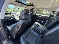Used 2013  Lincoln MKZ 4dr Sdn FWD at Drive Now Westlake near Westlake&comma; OH