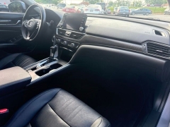 Used 2019  Honda Accord Sedan 4d EX-L 1&period;5L at Drive Now Westlake near Westlake&comma; OH