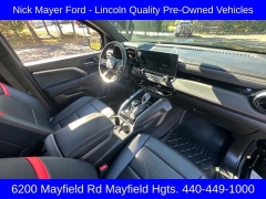 Used 2024  Chevrolet Colorado 4WD Crew Cab Z71 at Drive Now Westlake near Westlake, OH