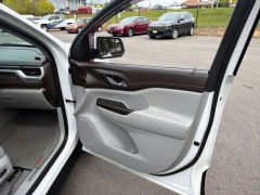 Used 2021  GMC Acadia FWD 4dr SLT at DriveNow Mayfield near Mayfield Heights&comma; OH
