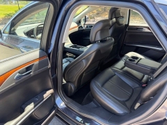 Used 2013  Lincoln MKZ 4dr Sdn FWD at Drive Now Westlake near Westlake&comma; OH