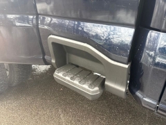 Used 2024  Ford Super Duty F-450 DRW 4WD Crew Cab 8' Box at Drive Now Westlake near Westlake&comma; OH