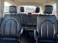 Used 2023  Chrysler Pacifica Touring L FWD at DriveNow Mayfield near Mayfield Heights&comma; OH