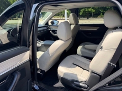Used 2024  Mazda CX-90 3&period;3 Turbo Preferred Plus AWD at Drive Now Westlake near Westlake&comma; OH