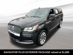 Used 2024  Lincoln Navigator L Premiere 4x4 at Drive Now Westlake near Westlake&comma; OH