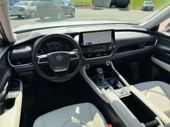Used 2025  Toyota Grand Highlander Hybrid XLE AWD at DriveNow Mayfield near Mayfield Heights&comma; OH