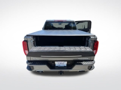Used 2021  GMC Sierra 1500 4WD Crew Cab 147" Elevation w&sol;3SB at Drive Now Westlake near Westlake&comma; OH