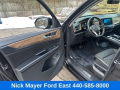 Used 2024  Volkswagen Atlas 2&period;0T SE w&sol;Technology 4MOTION at Drive Now Westlake near Westlake&comma; OH