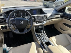 Used 2013  Honda Accord Sdn 4dr V6 Auto EX-L at Drive Now Westlake near Westlake&comma; OH