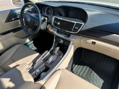 Used 2013  Honda Accord Sdn 4dr V6 Auto EX-L at Drive Now Westlake near Westlake&comma; OH