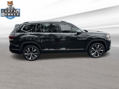 Used 2024  Volkswagen Atlas 2&period;0T SEL Premium R-Line 4MOTION at Drive Now Westlake near Westlake&comma; OH