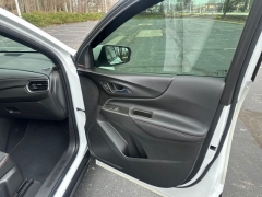 Used 2022  Chevrolet Equinox AWD 4dr RS at Drive Now Westlake near Westlake&comma; OH