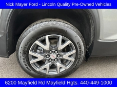 Used 2023  GMC Acadia AWD 4dr SLT at Drive Now Westlake near Westlake, OH