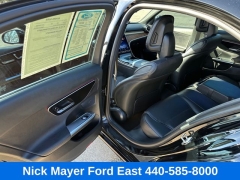 Used 2025  Mercedes-Benz C-Class C 300 4MATIC Sedan at Drive Now Westlake near Westlake&comma; OH