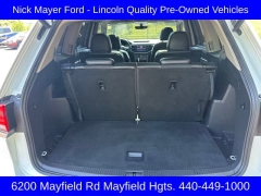 Used 2021 Volkswagen Atlas 2021.5 3.6L V6 SE w/Technology 4MOTION at Drive Now Westlake near Westlake, OH