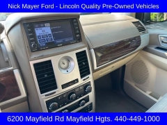 Used 2010 Chrysler Town & Country 4d Wagon Touring at Drive Now Westlake near Westlake, OH