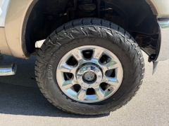 Used 2011  Ford Super Duty F-250 4WD Crew Cab at Drive Now Westlake near Westlake&comma; OH