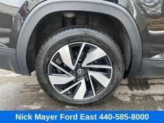 Used 2024  Volkswagen Atlas 2&period;0T SE w&sol;Technology 4MOTION at Drive Now Westlake near Westlake&comma; OH