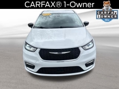 Used 2024  Chrysler Pacifica Touring L FWD at Drive Now Westlake near Westlake&comma; OH