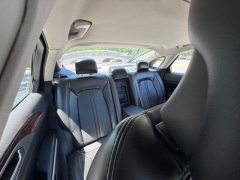 Used 2013  Lincoln MKZ 4dr Sdn FWD at Drive Now Westlake near Westlake&comma; OH