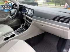 Used 2023  Volkswagen Jetta SE Auto at DriveNow Mayfield near Mayfield Heights&comma; OH