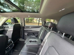 Used 2024  Volkswagen Atlas 2&period;0T Peak Edition SE w&sol;Tech 4MOTION at DriveNow Mayfield near Mayfield Heights&comma; OH