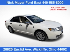 Used 2012  Lincoln MKZ 4d Sedan FWD at Drive Now Westlake near Westlake&comma; OH