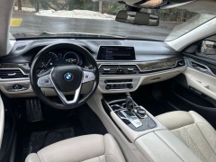 Used 2018  BMW 7 Series 750i xDrive Sedan at DriveNow Mayfield near Mayfield Heights&comma; OH