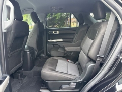 Used 2022  Ford Explorer XLT 4WD at Drive Now Westlake near Westlake&comma; OH