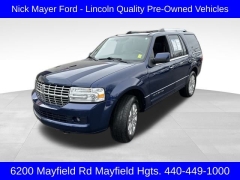 Used 2011  Lincoln Navigator 4d SUV 4WD at Drive Now Westlake near Westlake&comma; OH