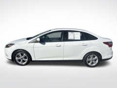 Used 2013  Ford Focus 4d Sedan SE at DriveNow Mayfield near Mayfield Heights&comma; OH