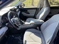 Used 2022  Toyota Highlander LE AWD at DriveNow Mayfield near Mayfield Heights&comma; OH