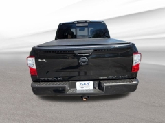 Used 2018  Nissan Titan 4x4 Crew Cab SV at Drive Now Westlake near Westlake&comma; OH