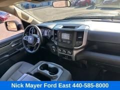 Used 2019  Ram 1500 Big Horn&sol;Lone Star 4x4 Crew Cab 5'7" Box at Drive Now Westlake near Westlake&comma; OH