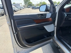 Used 2024  Lincoln Navigator L Black Label 4x4 at Drive Now Westlake near Westlake&comma; OH