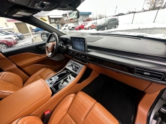 Used 2023  Lincoln Aviator Black Label AWD at Drive Now Westlake near Westlake&comma; OH