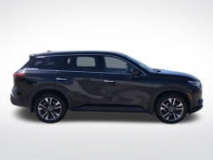 Used 2025  INFINITI QX60 LUXE AWD at DriveNow Mayfield near Mayfield Heights&comma; OH