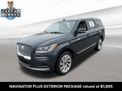 Used 2024  Lincoln Navigator Premiere 4x4 at DriveNow Mayfield near Mayfield Heights&comma; OH