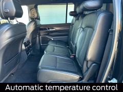 Used 2024  Jeep Wagoneer L Series II 4x2 &ast;Ltd Avail&ast; at Drive Now Westlake near Westlake&comma; OH