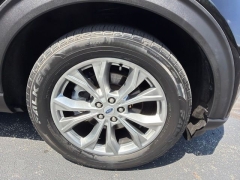 Used 2020  Ford Explorer 4d SUV 4WD XLT 2&period;3L EcoBoost at Drive Now Westlake near Westlake&comma; OH