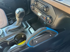 Used 2023  Ford Bronco 4 Door 4x4 at Drive Now Westlake near Westlake&comma; OH