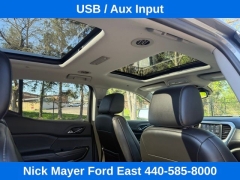 Used 2021  GMC Acadia FWD 4dr SLT at Drive Now Westlake near Westlake&comma; OH