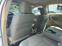Used 2017  Ford Taurus SEL FWD at DriveNow Mayfield near Mayfield Heights&comma; OH