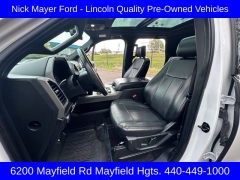 Used 2018 Ford Expedition 4d SUV 4WD XLT at Drive Now Westlake near Westlake, OH