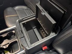 Used 2024  Ford Super Duty F-450 DRW 4WD Crew Cab 8' Box at Drive Now Westlake near Westlake&comma; OH