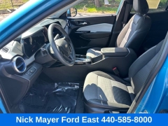 Used 2025  Chevrolet Trax FWD 4dr LT at Drive Now Westlake near Westlake&comma; OH