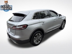 Used 2023  Lincoln Nautilus Standard AWD at DriveNow Mayfield near Mayfield Heights&comma; OH